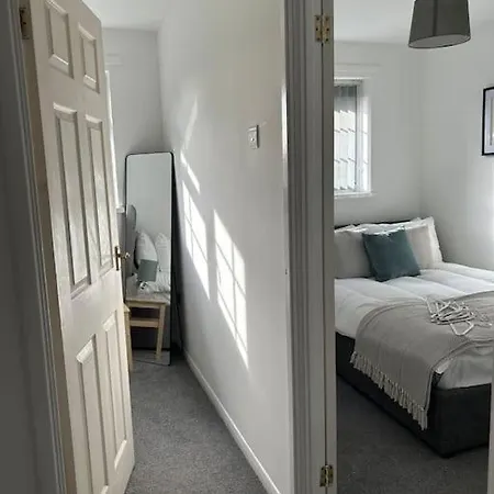 Charming Home, Walking Distance To Cardiff Bay And City Centre With Parking Exterior photo
