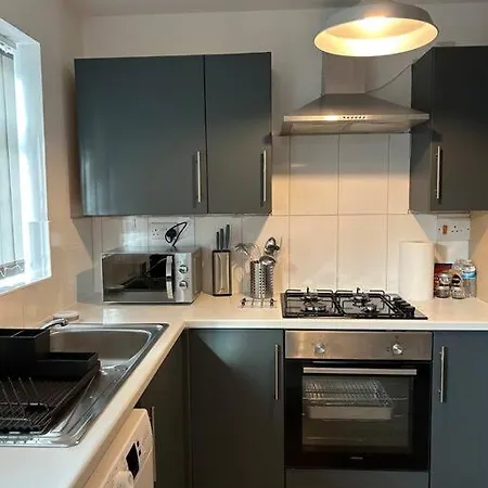 Charming Home, Walking Distance To Cardiff Bay And City Centre With Parking Exterior photo